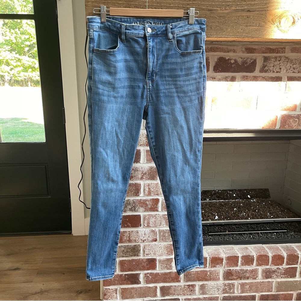 American Eagle Super Hi-Rise Jeggings size 14